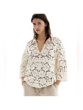 H&M Edition Cream Crochet Lace Top Sz XS